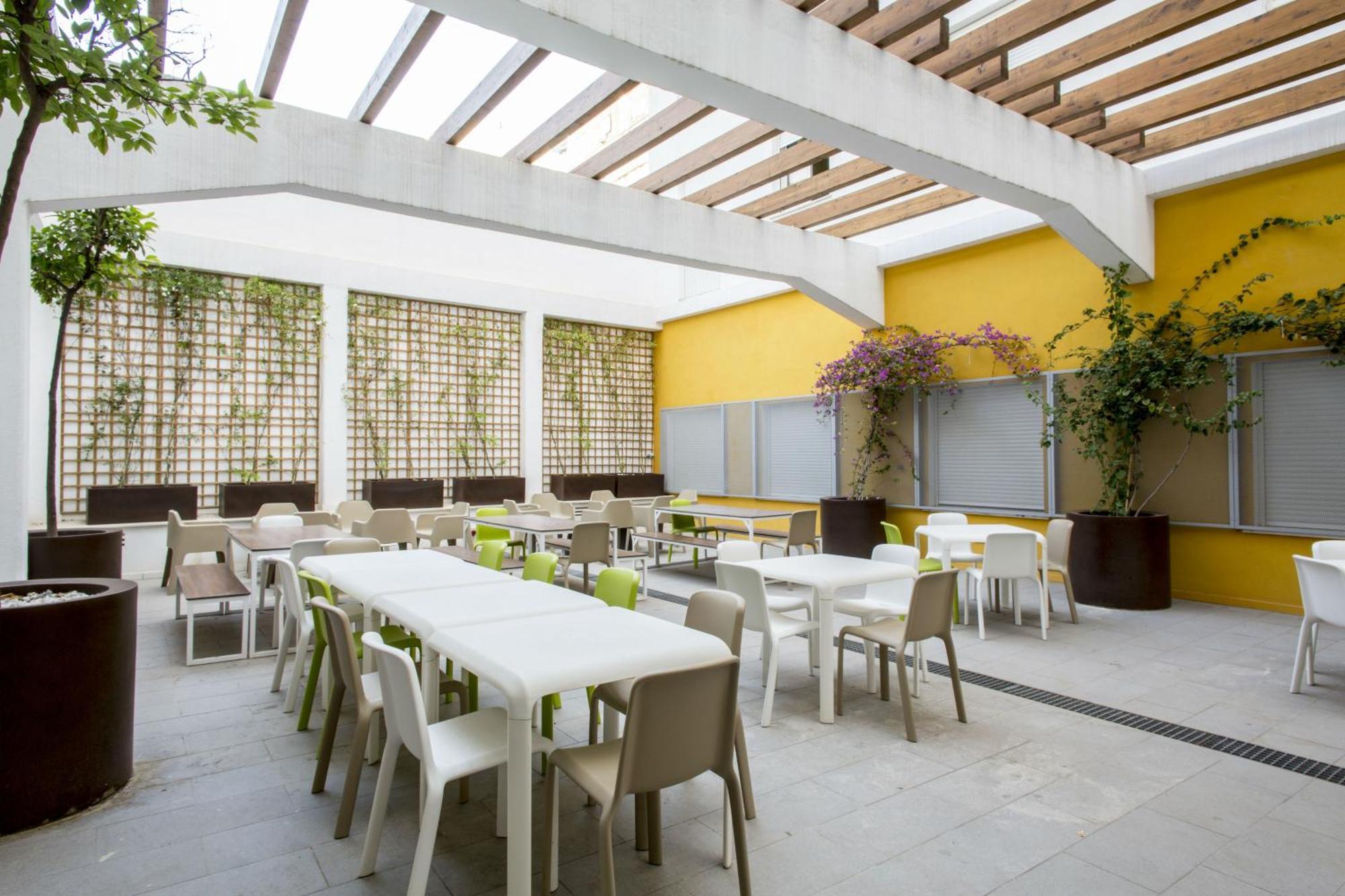 Colegio Mayor La Concepción Valencia Exterior foto
